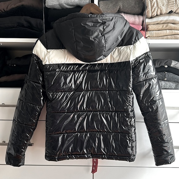 Invicta Shiny Puffer Coat - Picture 2 of 3